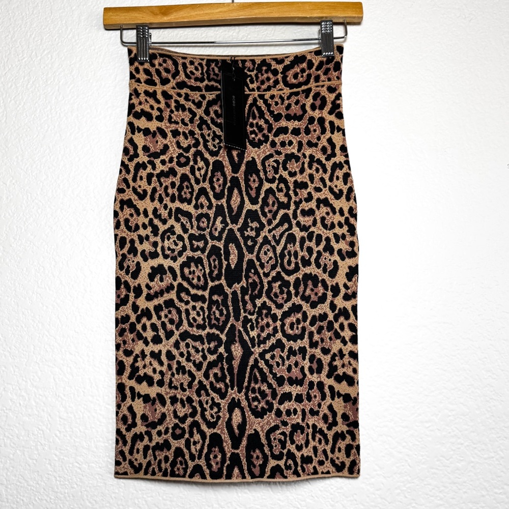 BCBGMAXAZRIA Gavin Leopard Bandage Knit Pencil Skirt NWT Size S - Picture 2 of 4